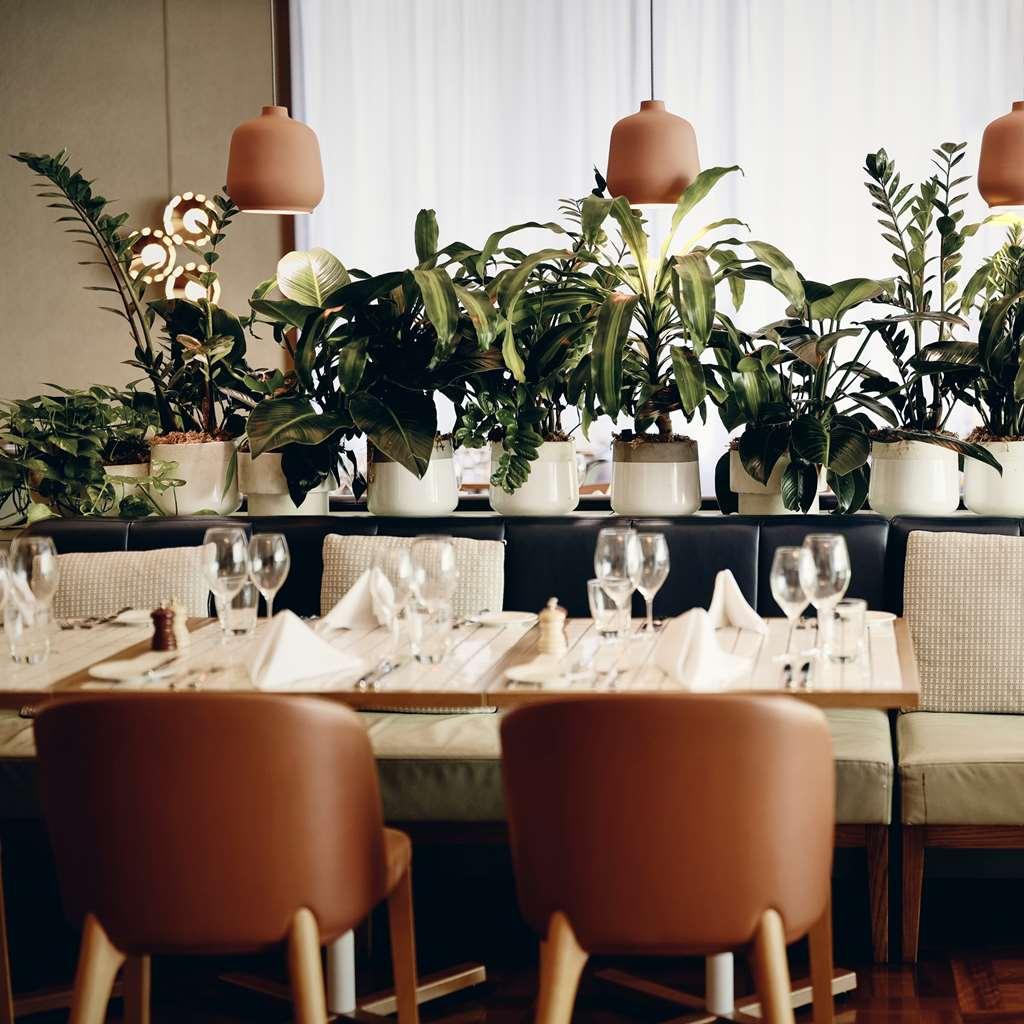 Amora Hotel Jamison Sydney Restaurant bilde